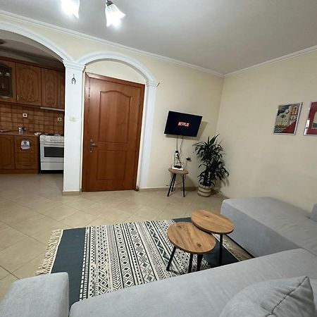 Boho Coastal Retreat Apartment ซารานเดอ ภายนอก รูปภาพ