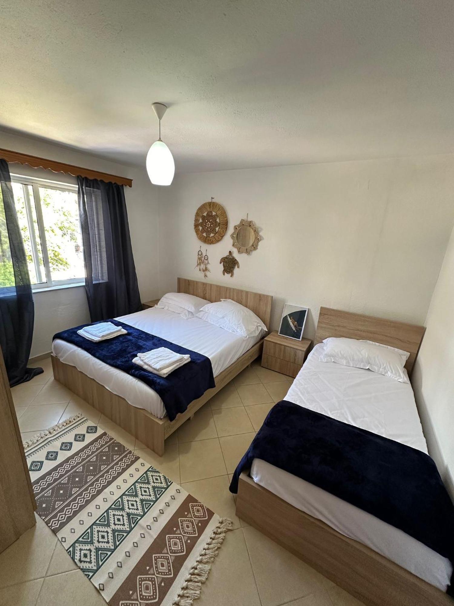 Boho Coastal Retreat Apartment ซารานเดอ ภายนอก รูปภาพ