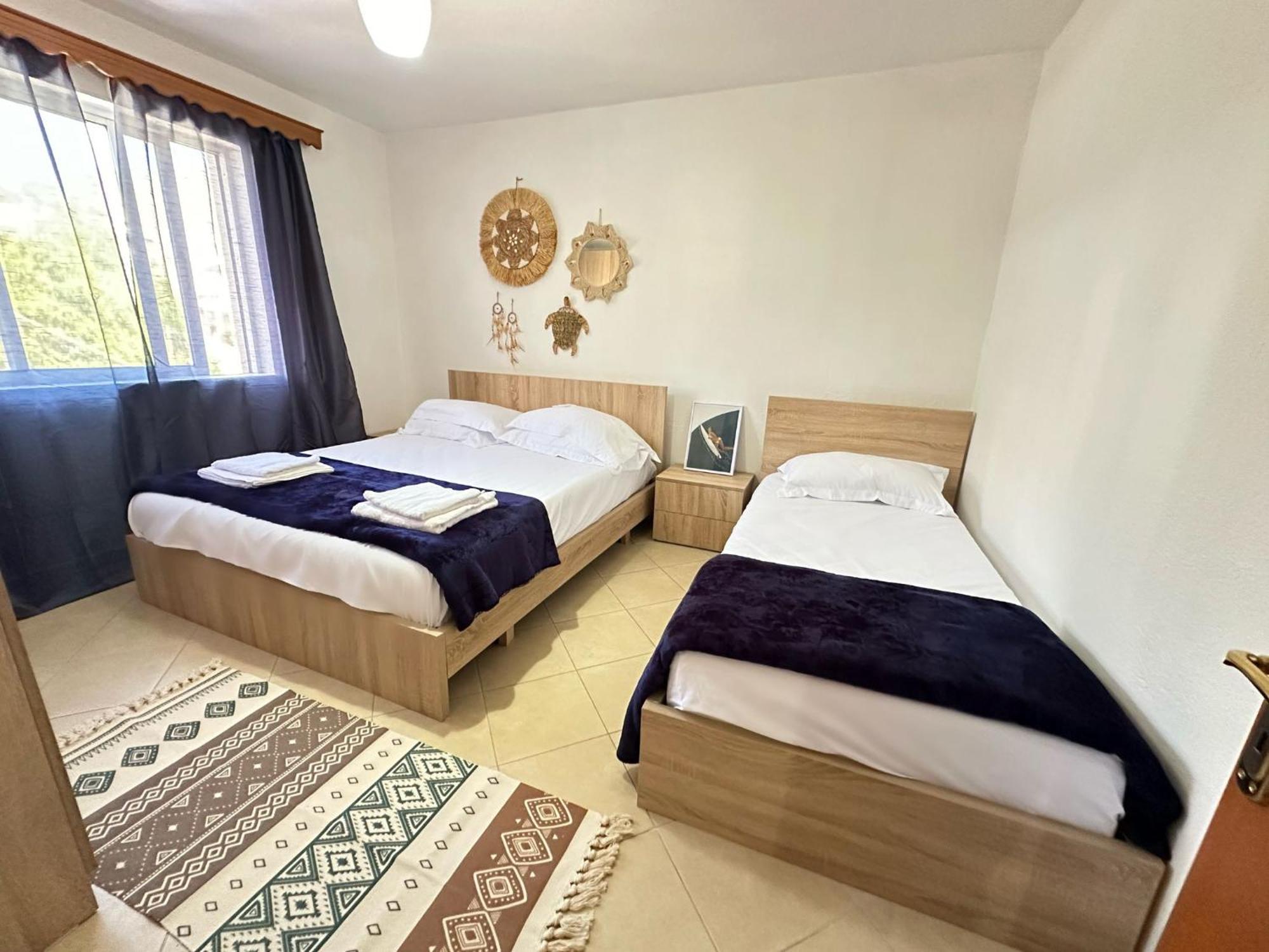 Boho Coastal Retreat Apartment ซารานเดอ ภายนอก รูปภาพ